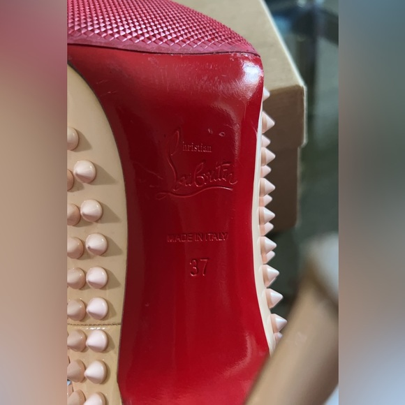Christian Louboutin Peach Patent Leather Pigalle Spikes Pumps - Picture 8 of 16